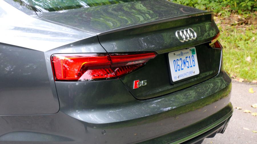 Детали экстерьера Audi S5 Coupe 2017 года  (NA) (фото 38 из 62)